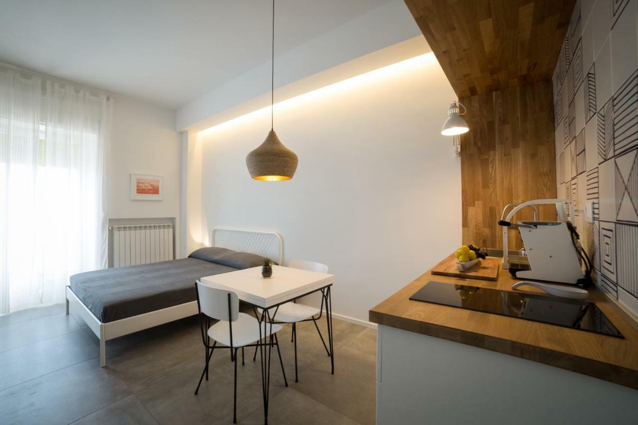 サレルノ Salsedine Sea View Bed & Breakfast エクステリア 写真